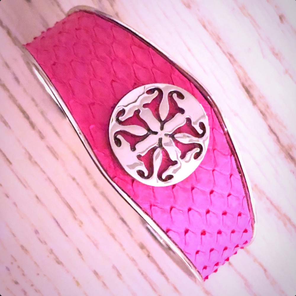 NIB RUSTIC CUFF PINK AND SILVER PYTHON BRACELET